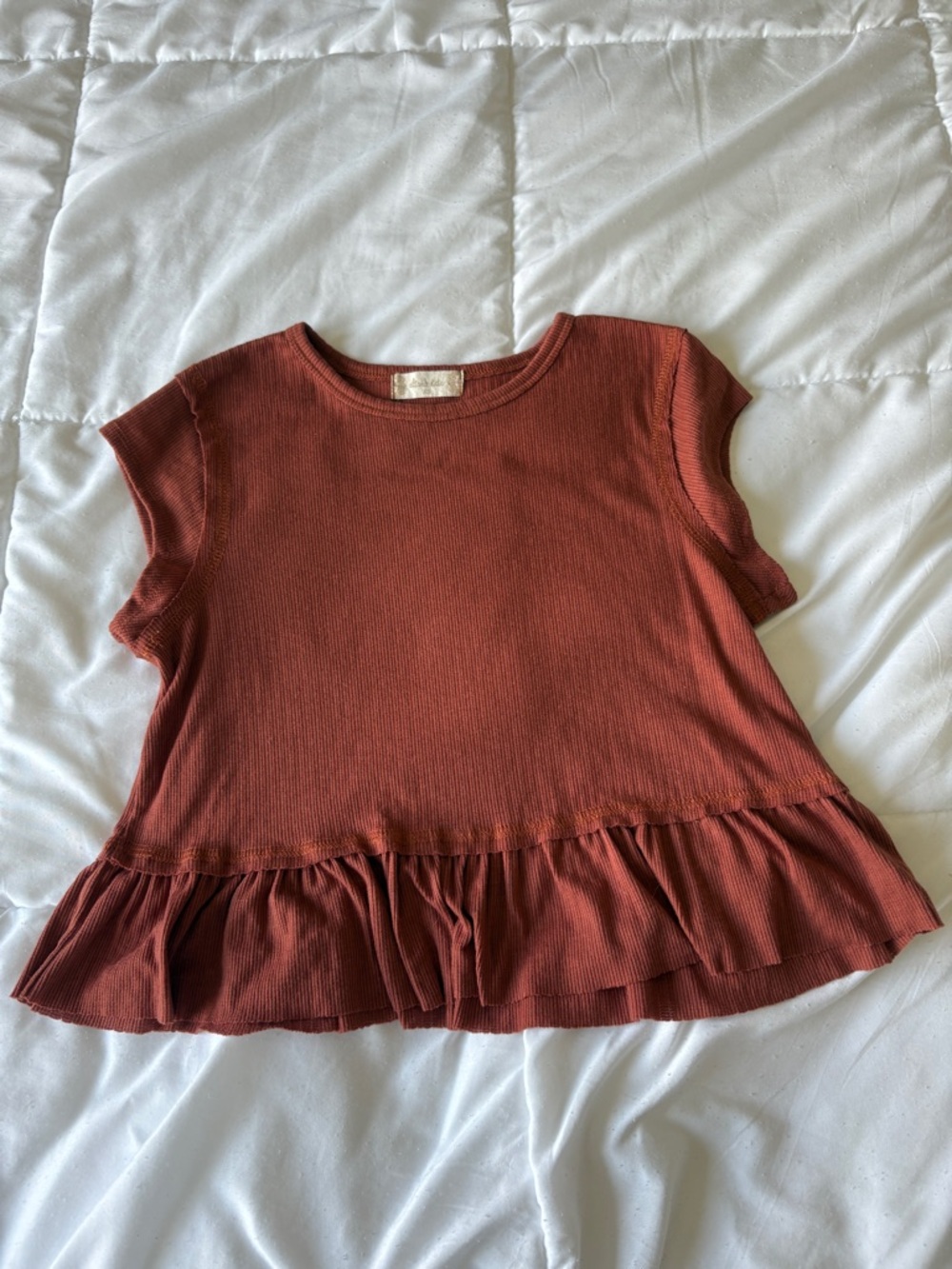 Altar’d State Rust Ribbed Ruffle Hem Baby Tee XS - Picture 2 of 4